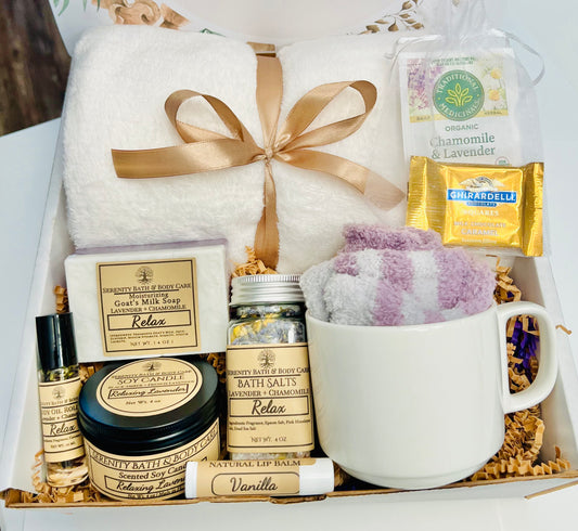 A Birthday Gift for Her| Care Package for Her| Hygge Gift Box| Spa Gift Box| Gift for Mom Gift| Christmas Gift for Women