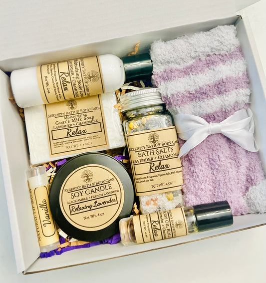 A Gift for Her|Spa Gift box for Women| Birthday Gift| Pamper Gift Box| Self Care Gift Box for Women|Spa Gift Set with Fuzzy Socks