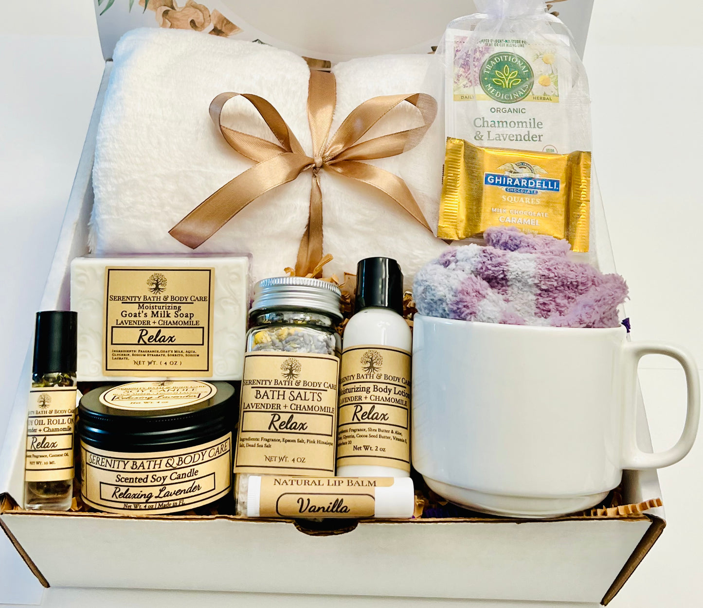 A Birthday Gift for Her| Care Package for Women| Hygge Gift Box| Spa Gift Basket with Blanket|Thinking of you Gift|Gift for Mom| Sympathy Gifts| Get Well Soon Gift